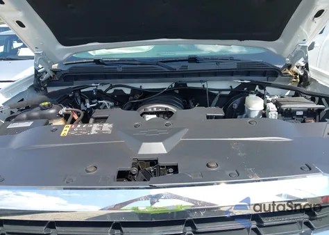 2018 Chevrolet Silverado 1500 1Lt z USA, uszkodzony, nr VIN 3GCUKREC5JG647672